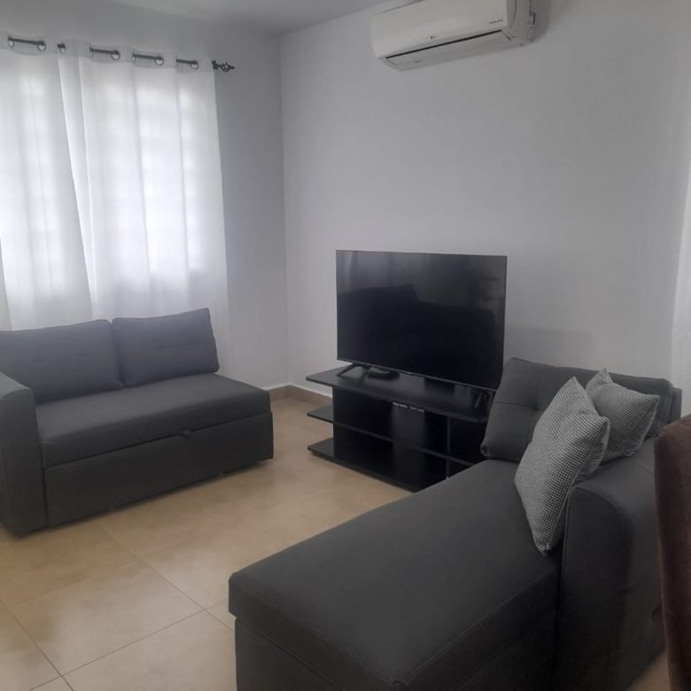 Playa Coronado: Casa con Piscina, Amoblada, de 3 Recámaras, Garita de Seguridad