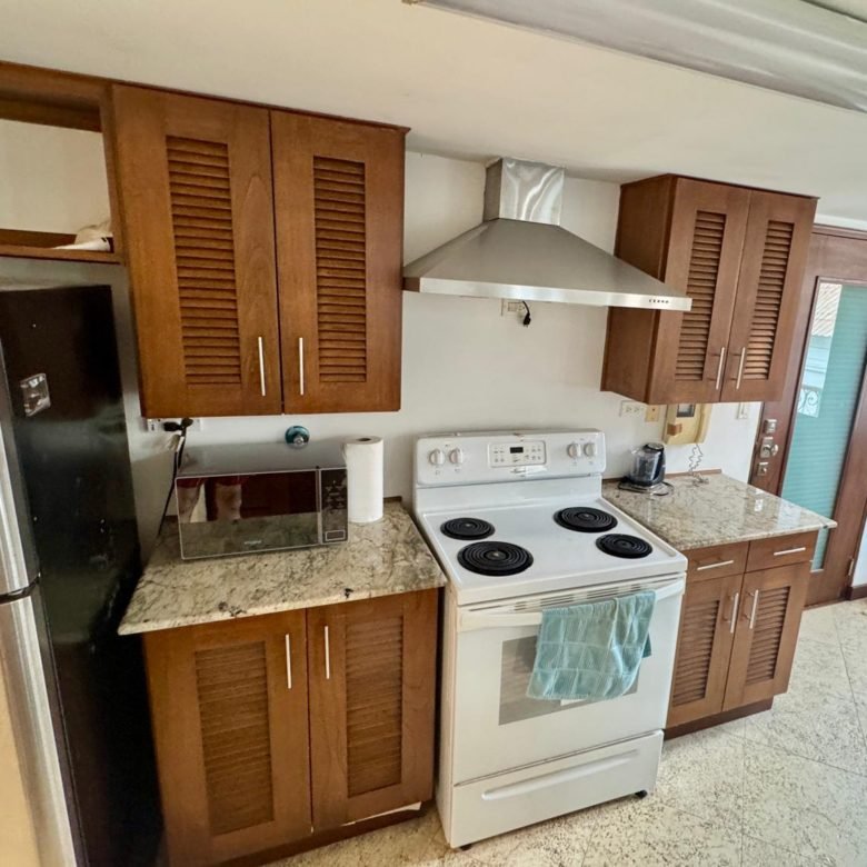 San Felipe – Casco Viejo: Amoblado, Apartamento con balcón, de 1 Recámara