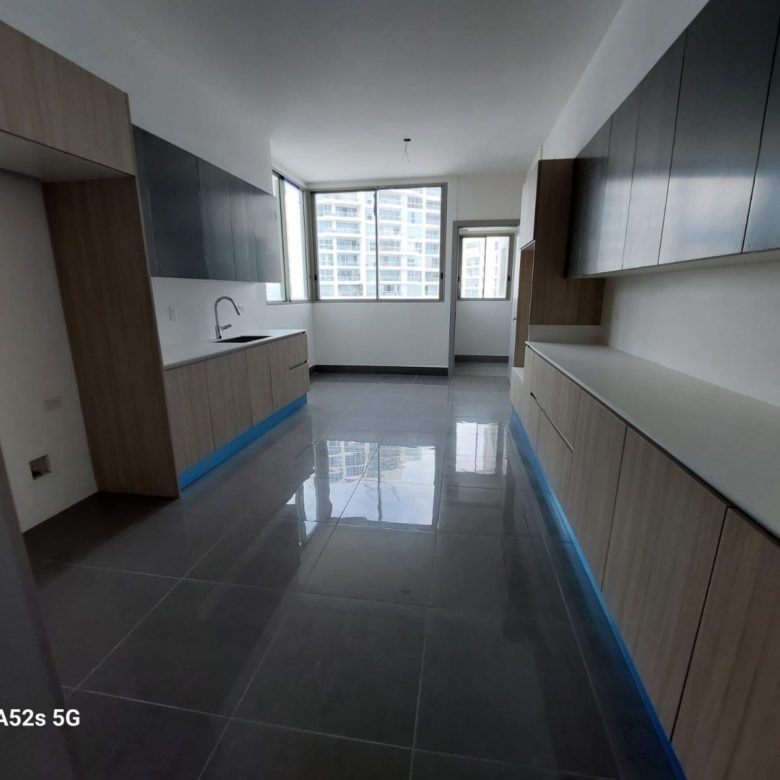 Punta Pacifica, de Lujo – Pacific Point: Frente al Mar, Apartamento de 404 m², con 3 Recamaras