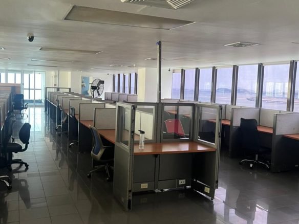 Avenida Balboa, Bella Vista: Oficina con Vista al Mar