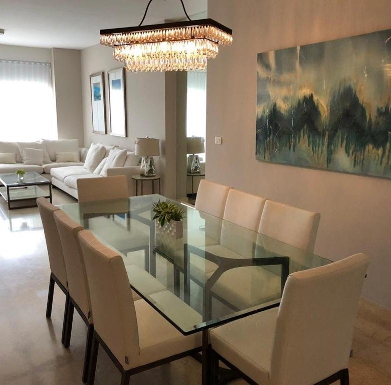 Yoo – Avenida Balboa, frente al mar: Apartamento en torre de lujo, Amoblado