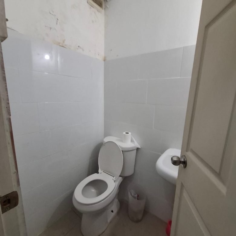 Local Comercial de Planta Baja – Bella Vista: PB + Sótano