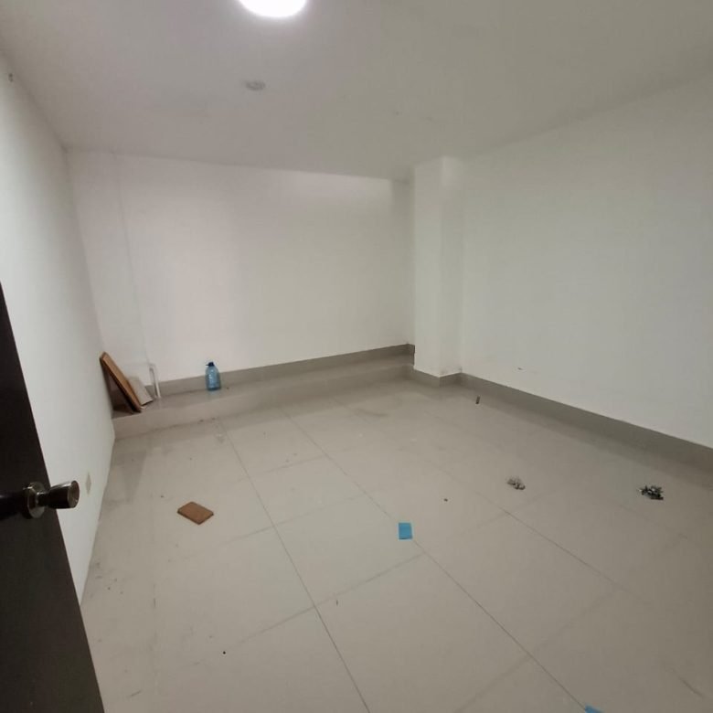 Local Comercial de Planta Baja – Bella Vista: PB + Sótano