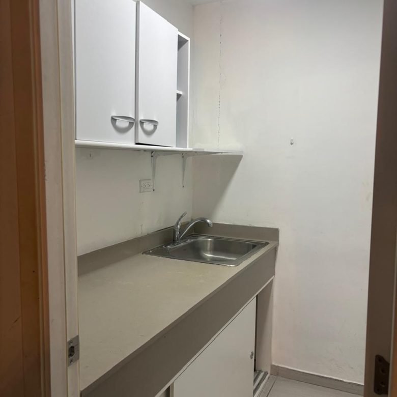 San Francisco – Frente a MultiPlaza, Elegante Plaza, Local de piso 1