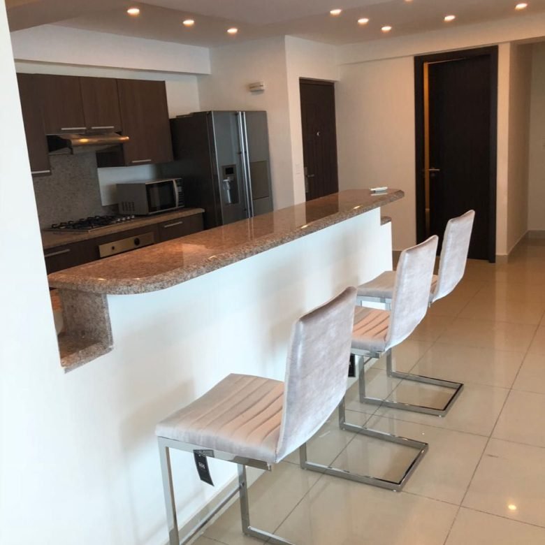 Pent House en Costa del Este: Amoblado elegante, con hermosa vista