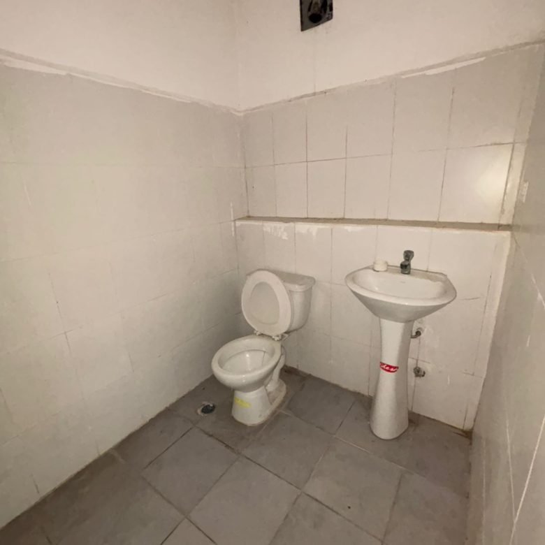 Local Comercial de Planta Baja – en Plaza Comercial: Milla 8