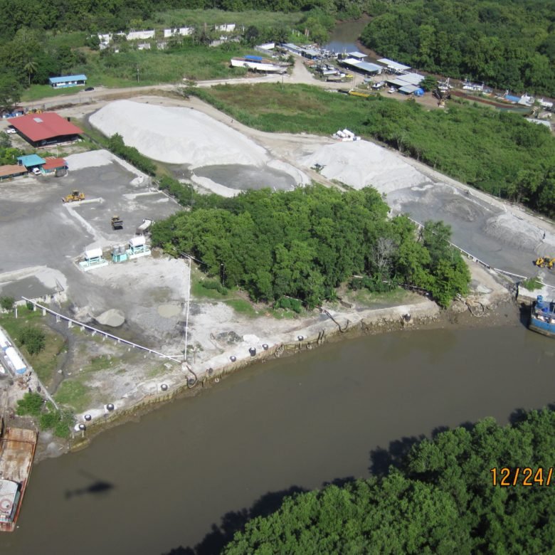 Llano Bonito – Embarcadero: Terreno 2 hectáreas, Rodeado de Sector Industrial