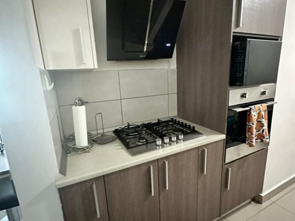 Apartamento en torre nueva – Vista Hermosa, cerca Metro Fernandez de Cordoba, con 2 parking