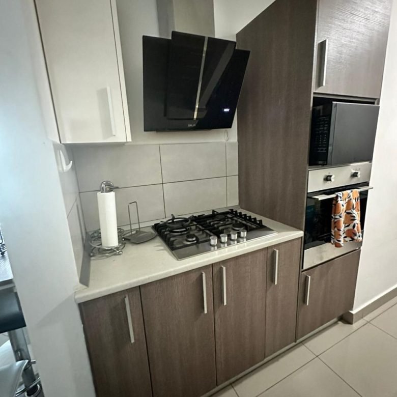 Apartamento en torre nueva – Vista Hermosa, cerca Metro Fernandez de Cordoba, con 2 parking
