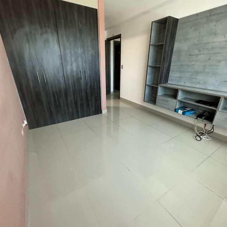 Apartamento en torre nueva – Vista Hermosa, cerca Metro Fernandez de Cordoba, con 2 parking