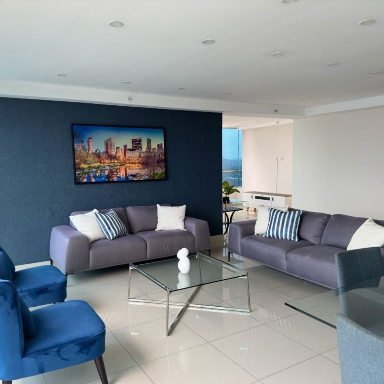 Pent House en Costa del Este: Amoblado elegante, con hermosa vista
