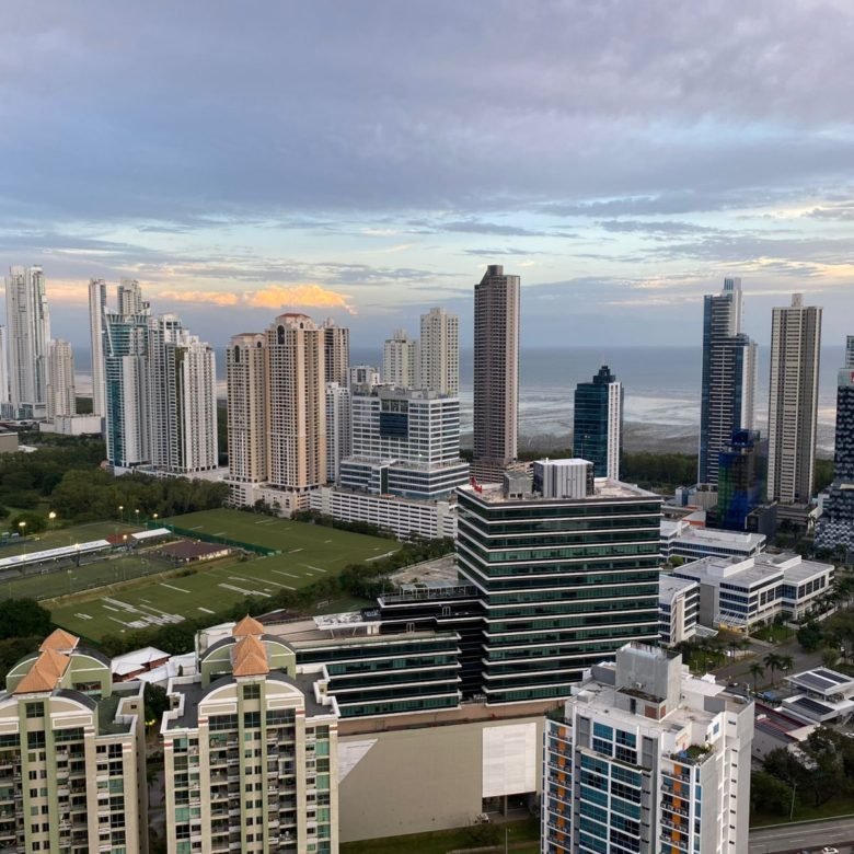 Pent House en Costa del Este: Amoblado elegante, con hermosa vista
