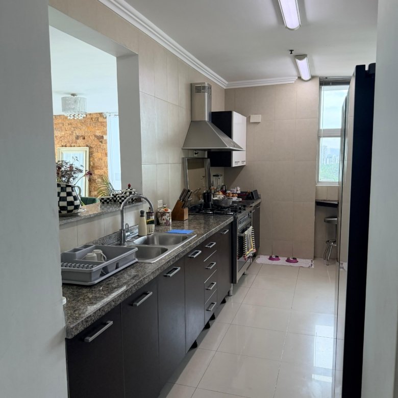 San Francisco: Apartamento Cercano a Parque Omar (40 hectáreas)