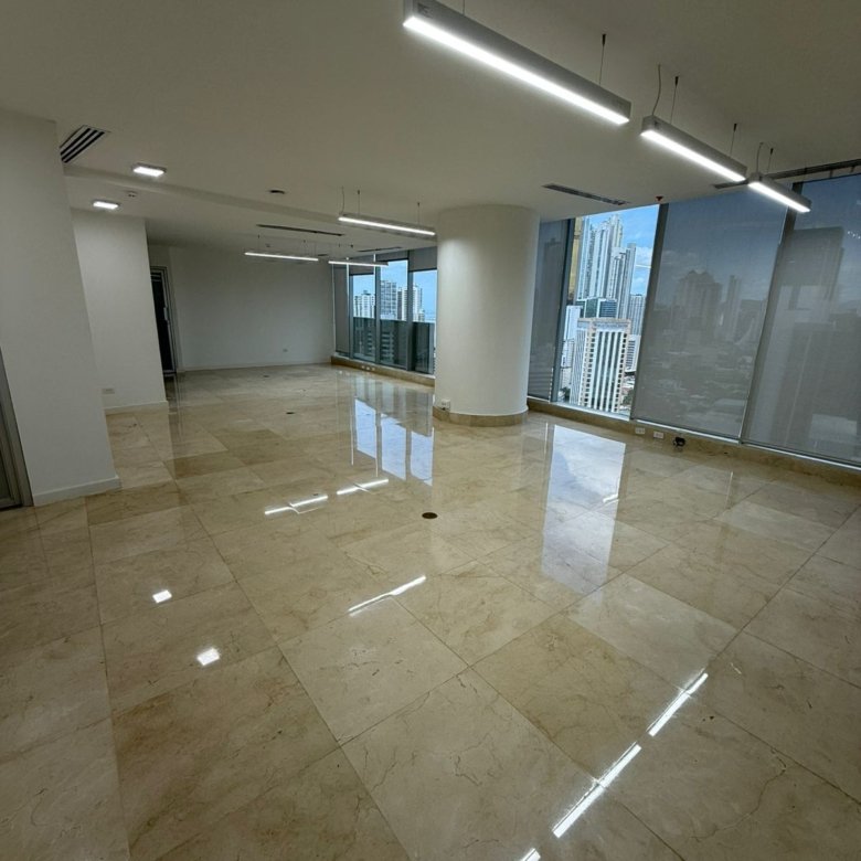 Oficina: Calle 50, Torre El Tornillo (F&F Tower) San Francisco