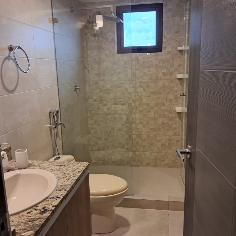 Playa Coronado: Apartamento Amoblado en Residencial Cerrado
