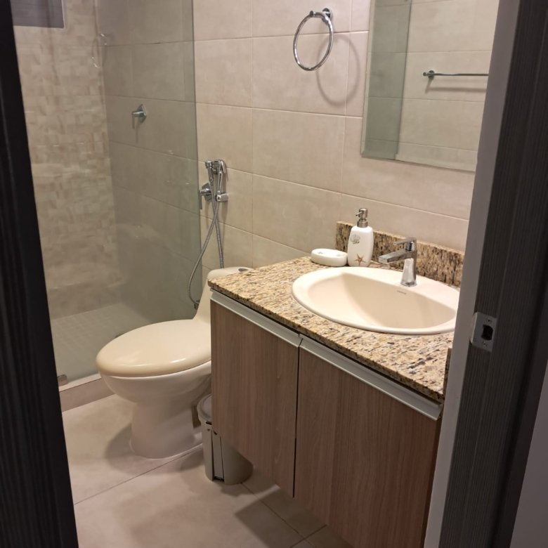 Playa Coronado: Apartamento Amoblado en Residencial Cerrado