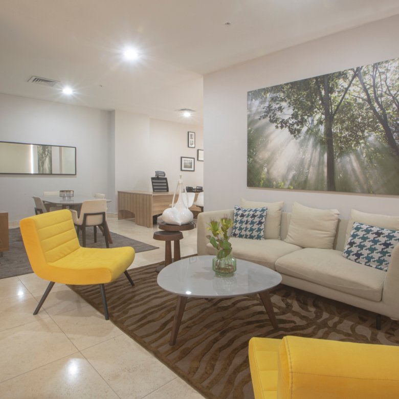 San Francisco – Via Porras: Local de Mezanine con Terraza