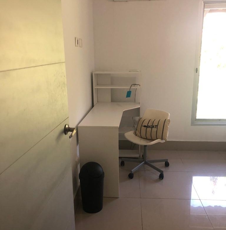 Clayton: Amoblada – Casa / Town – Home, de 7 Recámaras, 2 Terrazas y Area Verde
