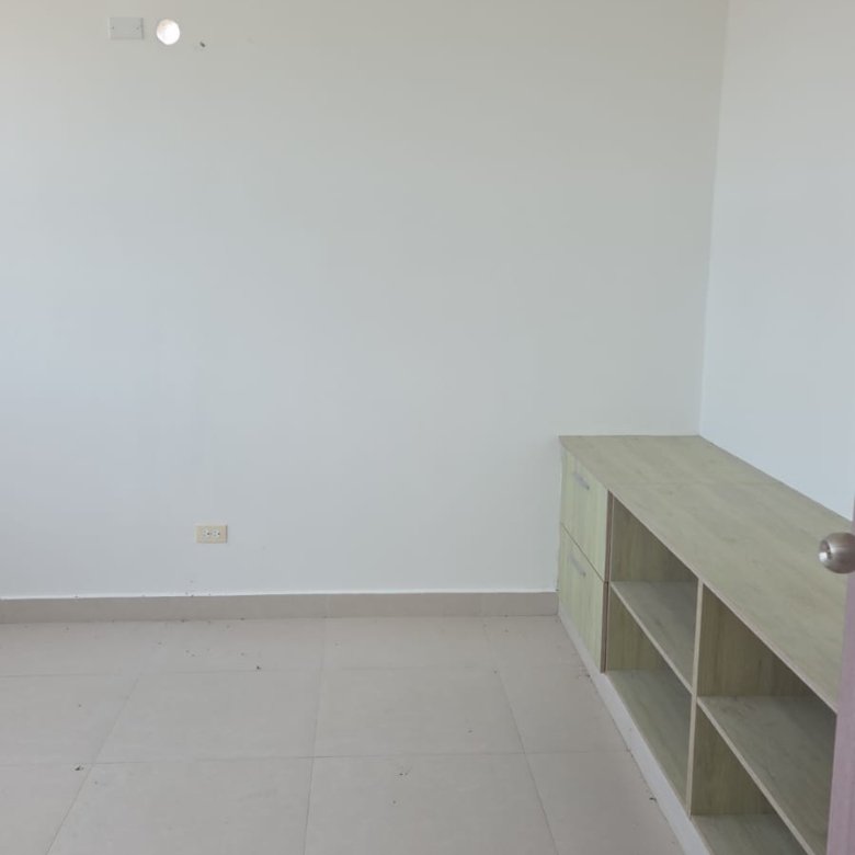 Casa en Residencial con Piscina – Sector de Playa: Las Lajas, para estrenar