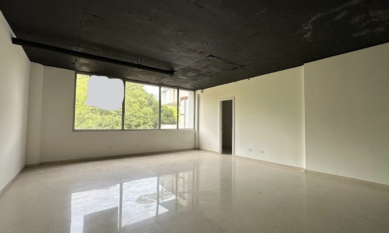 El Dorado – Via Principal: Local Comercial de Piso 1, Visible desde Calle