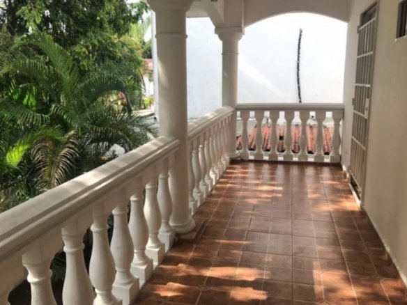 Oferta – Casa en Ciudad de Panama – Hato Pintado: De 3 recámaras