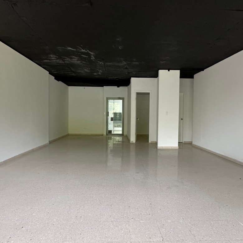 El Dorado – Via Principal: Local Comercial de Piso 1, Visible desde Calle