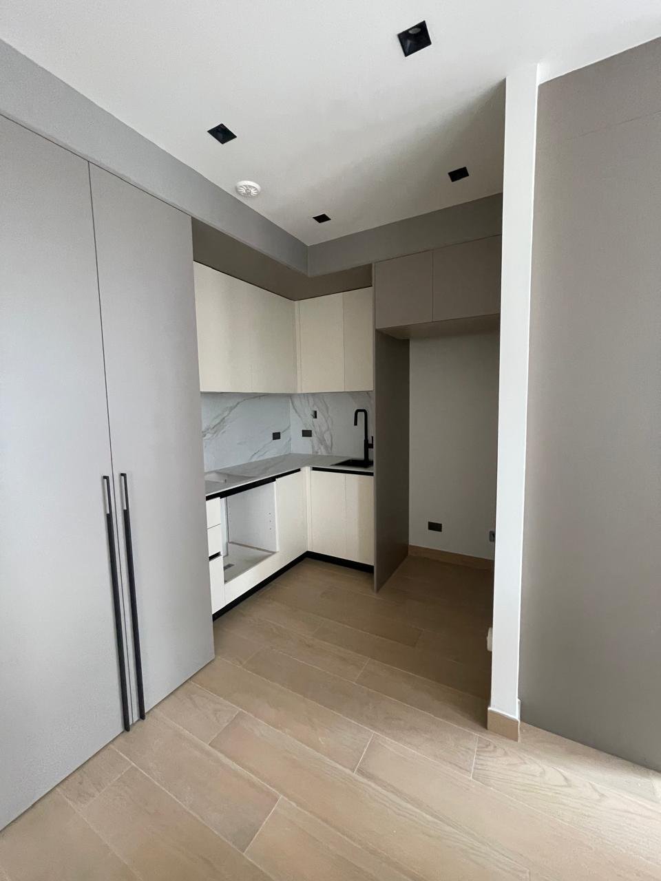 Apartamento Llave en Mano, Amoblado, Convertible a 2-recamaras: San Francisco, airbnb-friendly