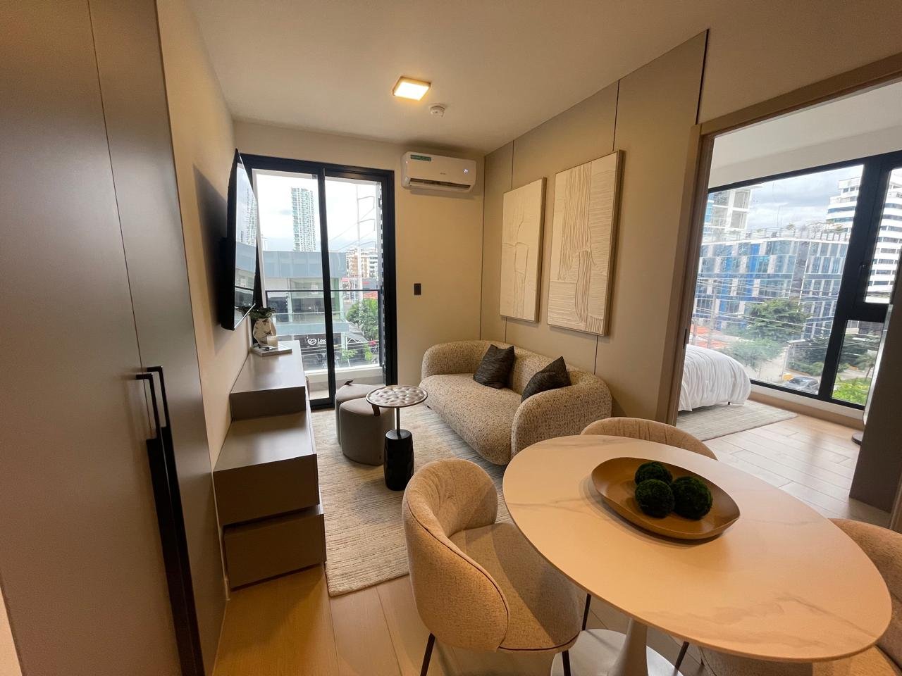 Apartamento Llave en Mano, Amoblado, Convertible a 2-recamaras: San Francisco, airbnb-friendly