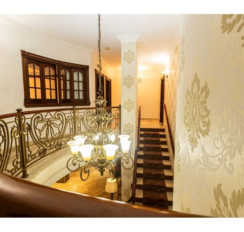 Marbella – Pent House con vista al Mar: Caminable a Cinta Costera