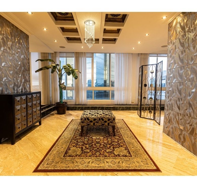 Marbella – Pent House con vista al Mar: Caminable a Cinta Costera
