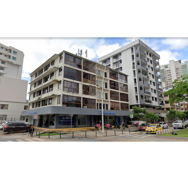 Edificio en Via Argentina, El Cangrejo – Bella Vista: RM3C2, Cerca Metro, Parque, Comercios