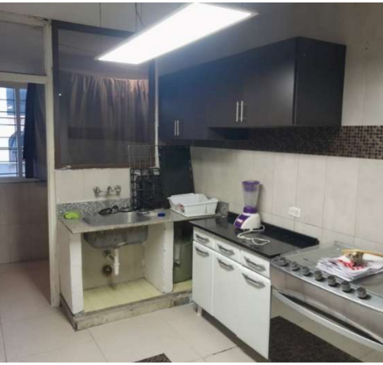Edificio en Via Argentina, El Cangrejo – Bella Vista: RM3C2, Cerca Metro, Parque, Comercios