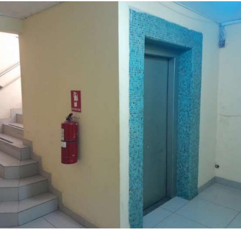 Edificio en Via Argentina, El Cangrejo – Bella Vista: RM3C2, Cerca Metro, Parque, Comercios