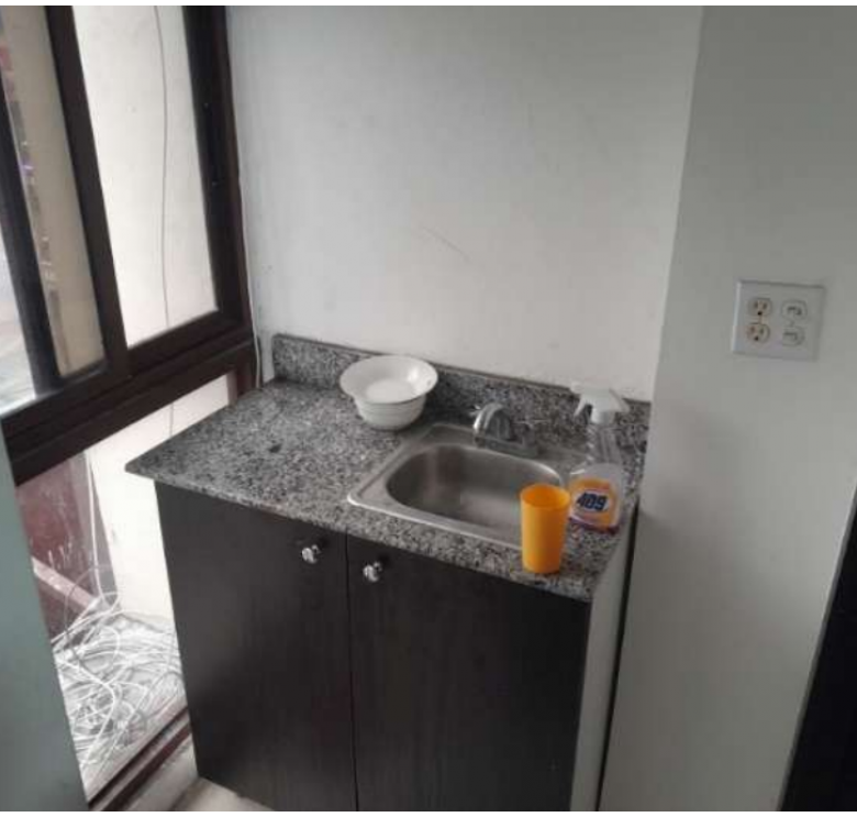 Edificio en Via Argentina, El Cangrejo – Bella Vista: RM3C2, Cerca Metro, Parque, Comercios