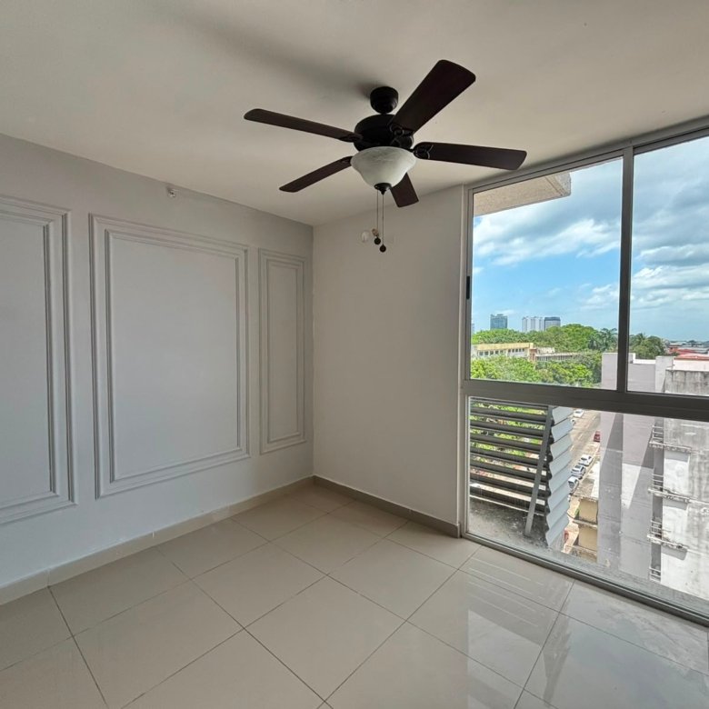 Apartamento en Perejil, Centro de la Ciudad, Cercano a Metro y sector de La Cresta