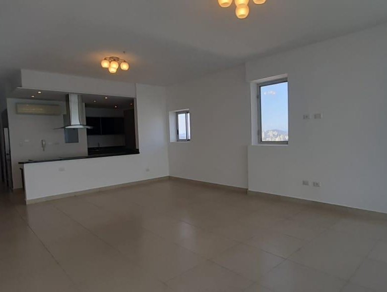 Av Balboa, Frente Al Mar: Rivage Hermoso Apartamento 1 Recamara, 1.5 Baños