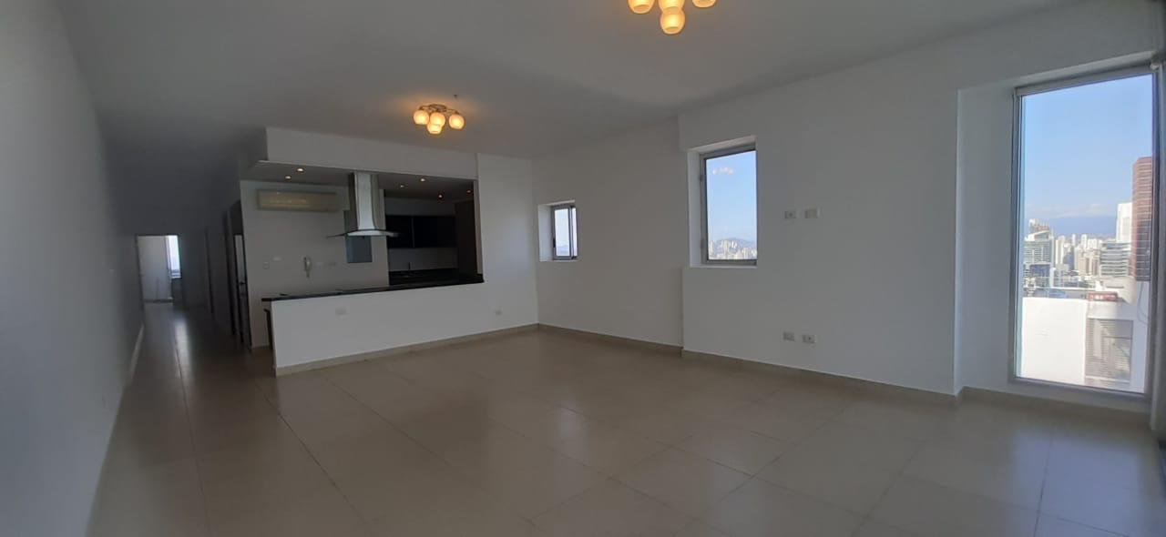 Av Balboa, Frente Al Mar: Rivage Hermoso Apartamento 1 Recamara, 1.5 Baños