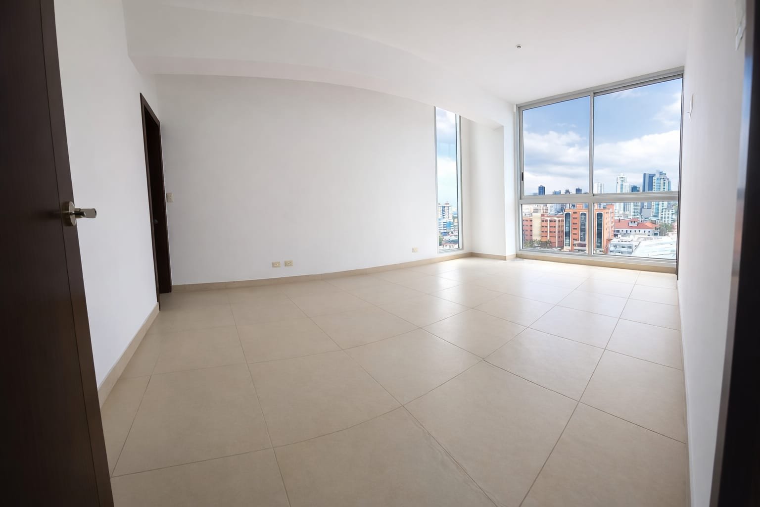 Av Balboa, Frente Al Mar: Rivage Hermoso Apartamento 2 Recamaras + 2 baños + 2 parking