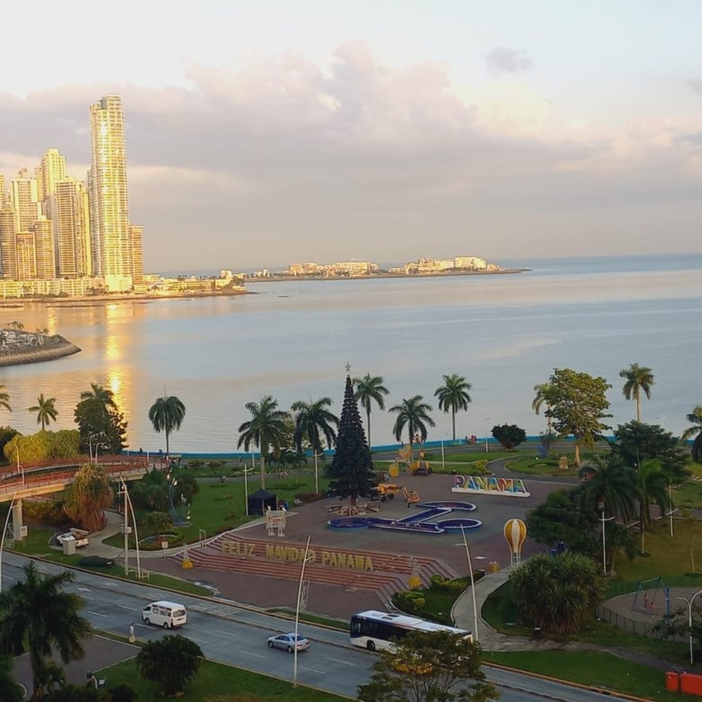 Av Balboa, Frente Al Mar: Rivage Hermoso Apartamento 2 Recamaras + 2 baños + 2 parking