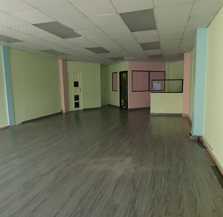 San Francisco, Calle 50: Local Comercial de Planta Baja, en Plaza Comercial