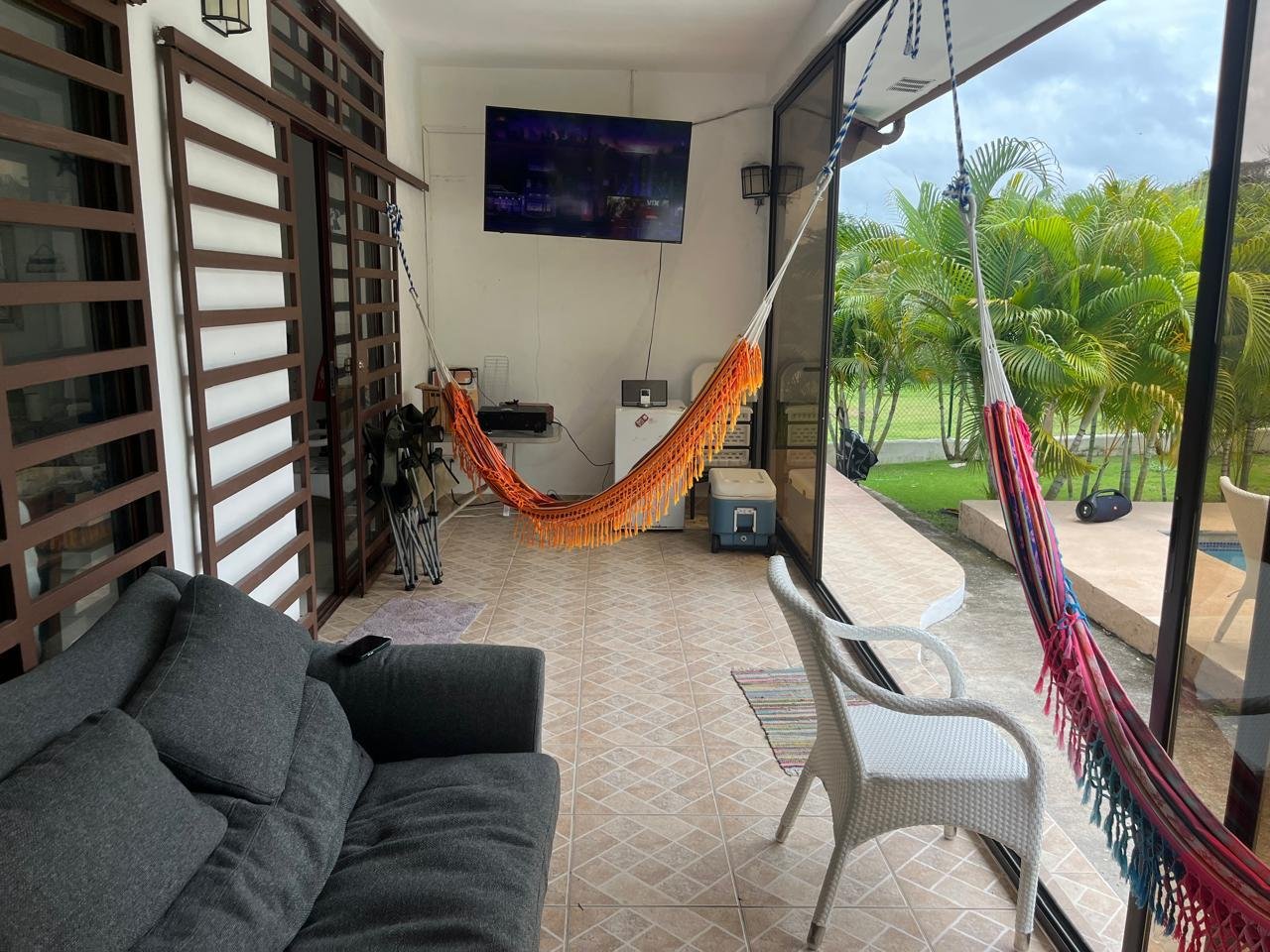 Casa – Villa de Playa, Piedras Gordas, Panama: con Piscina Privada y Jacuzzi
