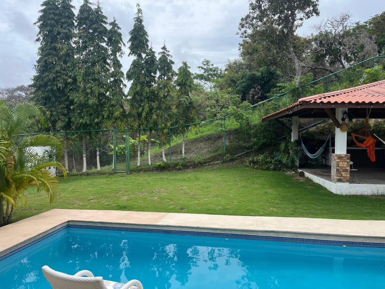 Casa – Villa de Playa, Piedras Gordas, Panama: con Piscina Privada y Jacuzzi