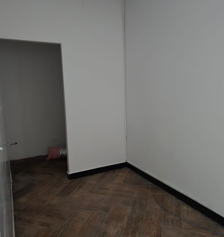 San Francisco / Altos del Golf: Local Comercial de Planta Baja, en Plaza con Estacionamientos