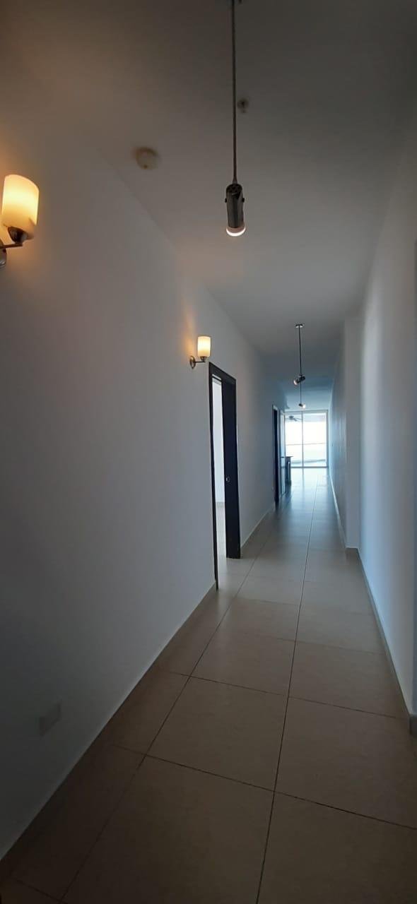 Av Balboa, Frente Al Mar: Rivage Hermoso Apartamento 1 Recamara, 1.5 Baños