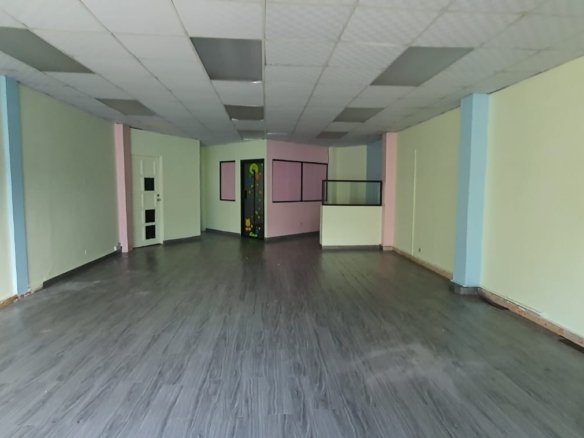 San Francisco, Calle 50: Local Comercial de Planta Baja, en Plaza Comercial