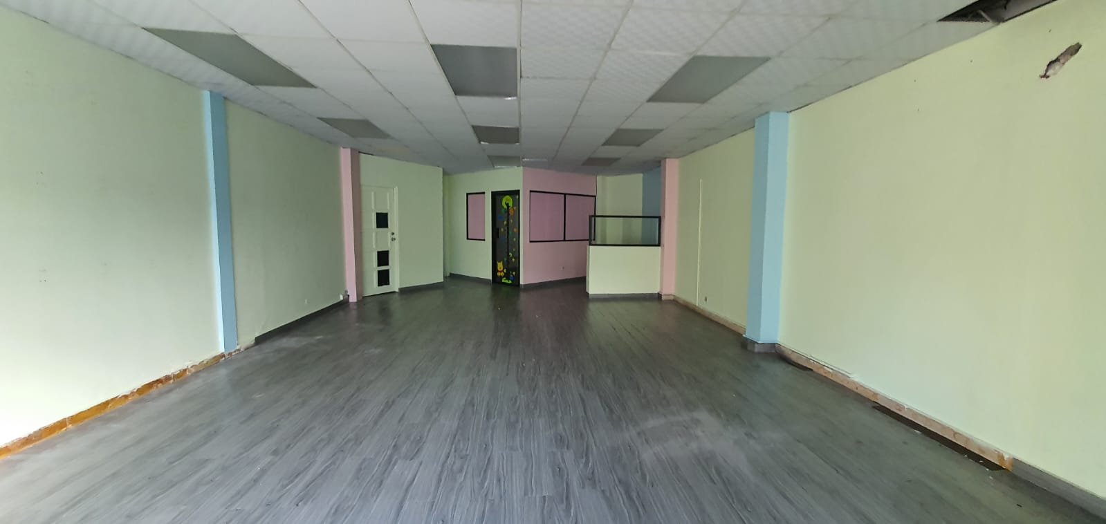 San Francisco, Calle 50: Local Comercial de Planta Baja, en Plaza Comercial