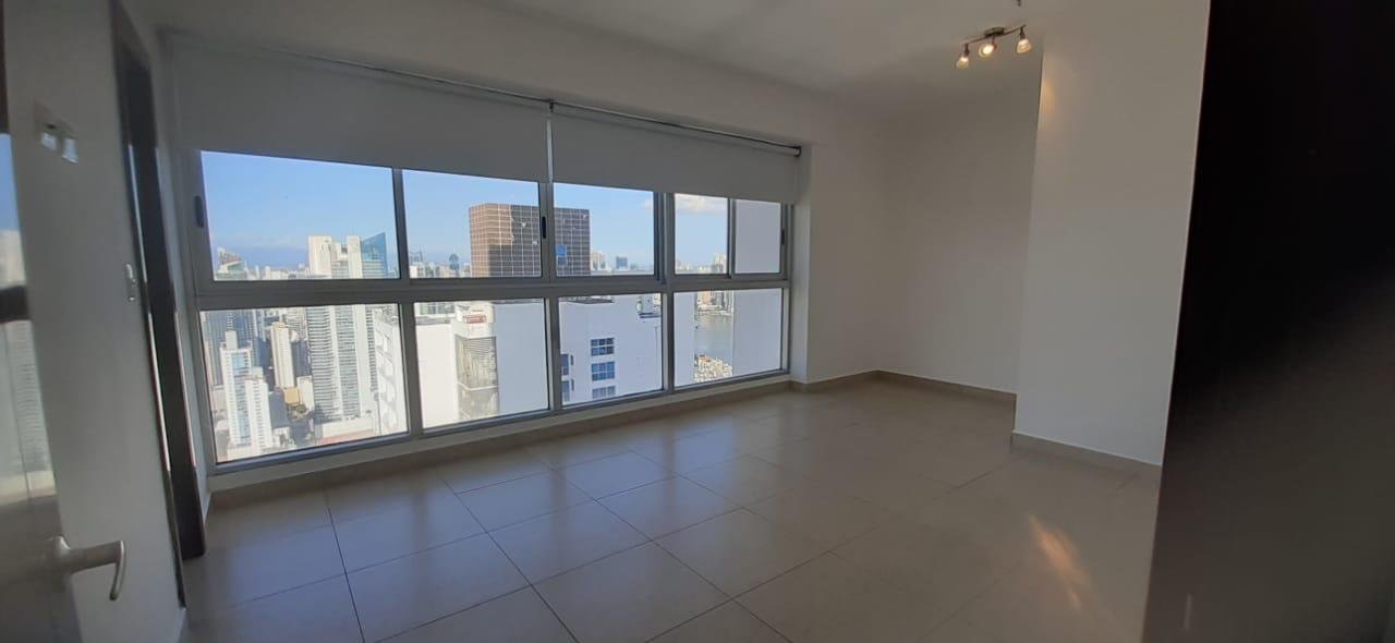 Av Balboa, Frente Al Mar: Rivage Hermoso Apartamento 1 Recamara, 1.5 Baños