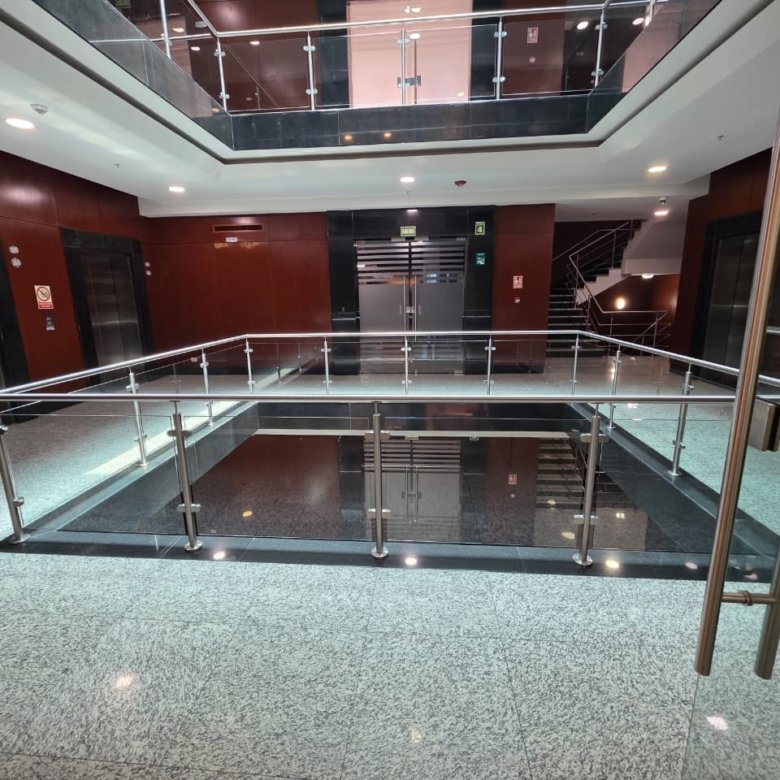 COSTA DEL ESTE – TORRE COMERCIAL PREMIUM: OFICINA DE 1480M2 ALQUILADA