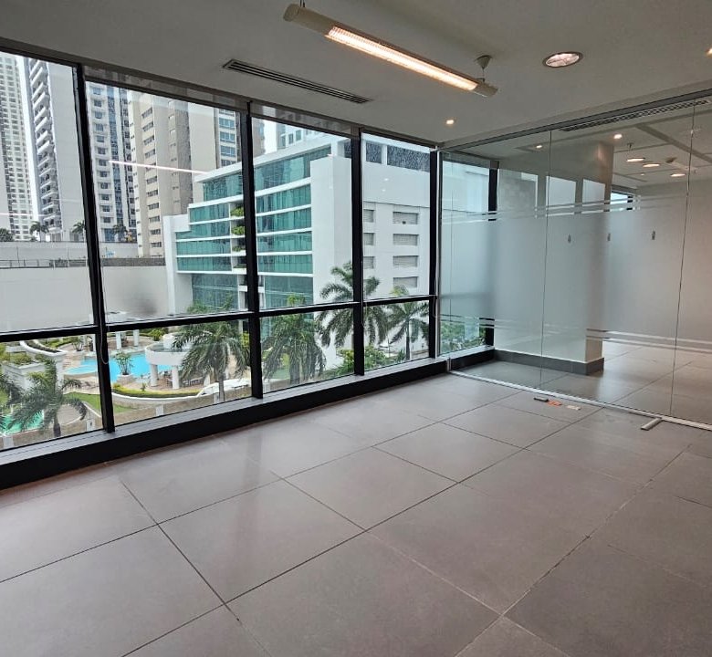 COSTA DEL ESTE – TORRE COMERCIAL PREMIUM: OFICINA DE 340M2 EN GRIS O TERMINADA