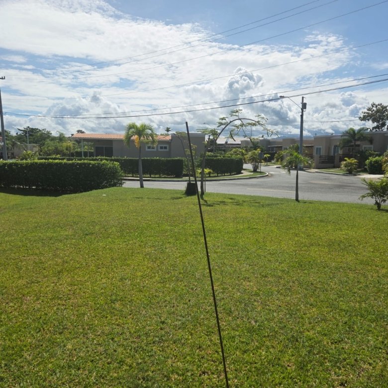 Playa Coronado: Casa Amoblada, Esquina, 2 terrazas, Seguridad, 3 Recamaras
